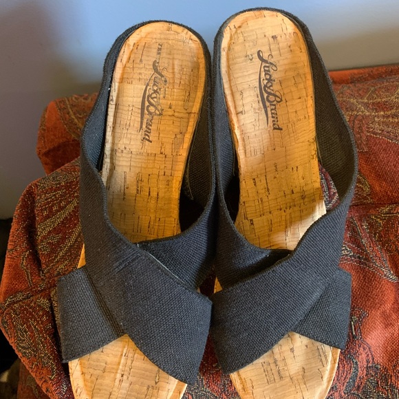 Lucky Brand Miller Cork Wedges - Picture 3 of 6
